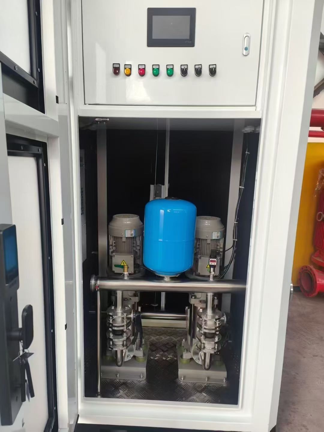 小型一体化箱式变频恒压供水设备